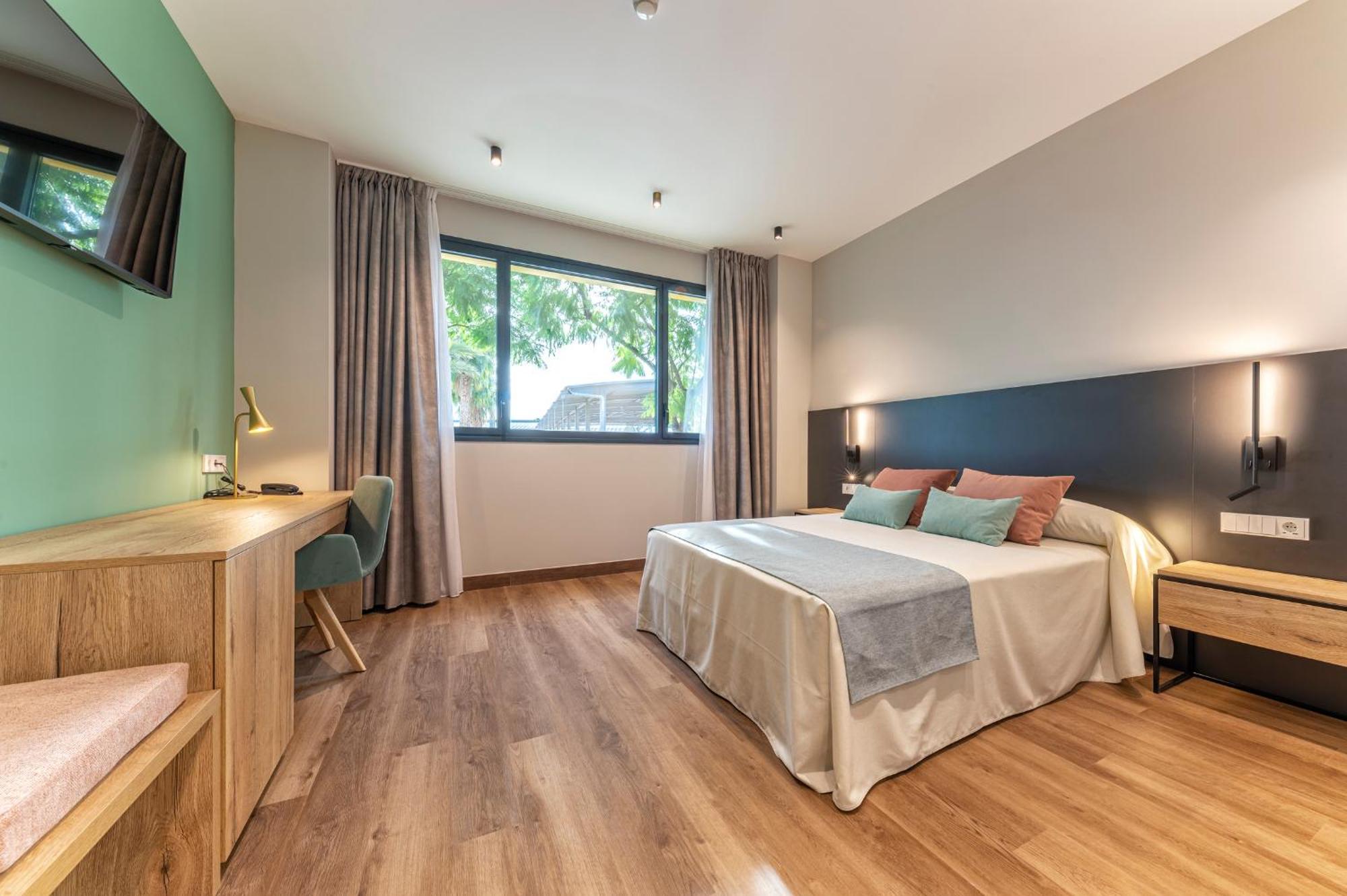 Universa Hoteles San Vicente Raspeig Zewnętrze zdjęcie